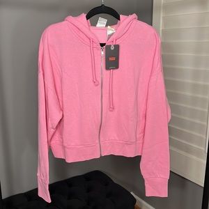 NWT! Levi’s Women’s Media Zip Hoodie. Begonia Pink color, size XL.